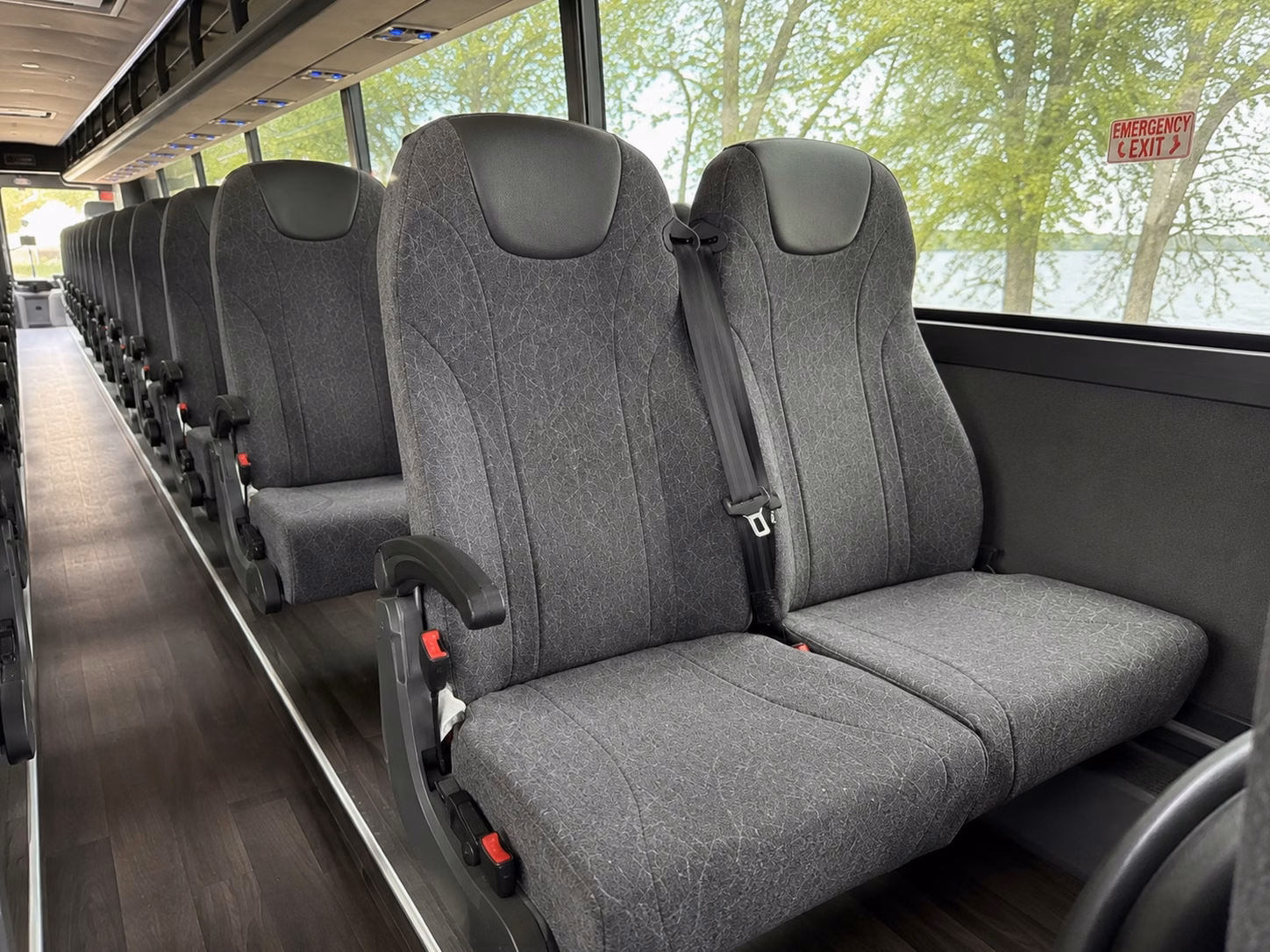 fan group transportation to minnesota vikings and twins games